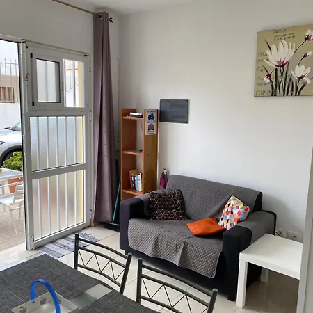 Private Double In Shared In Cristianos Playa Habitaciónstanza Air-conditioned Arona (Tenerife)